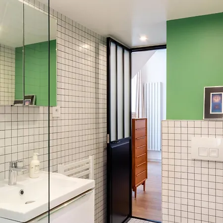 Spacious On The Champs-elysees Appartement Paris